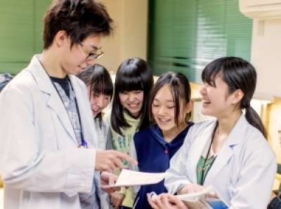 少人数制なので、生徒ひとりひとりと、しっかり向き合えます。
