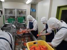 東京天竜 栃木市内学校給食センター２のアルバイト パート求人情報 栃木市 給食調理補助スタッフ 給食 外食 美容事業 東京天竜