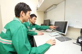 セブンイレブン　小田原下堀店の求人画像