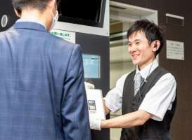 MARK IS　福岡ももち駐車場（タイムズサービス）の求人画像