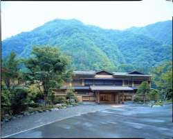 西山温泉　慶雲館の求人画像