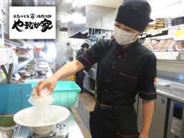 やまなか家　郡山さくら通り店の求人画像