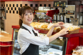 カフェ・ベローチェ　銀座一丁目店の求人画像