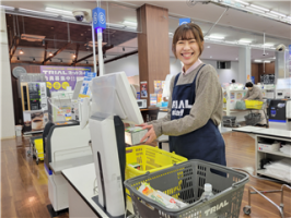 スーパーセンタートライアル　浜松若林店の求人画像