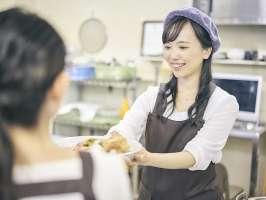 株式会社レパスト　エスコンフィールド（社員食堂　931）の求人画像