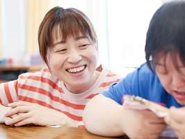 社会福祉法人渓明会　放課後等デイサービス事業所きっずるーむこごみの求人画像