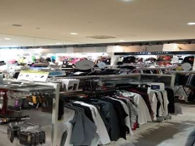 二木ゴルフ　田無店のアルバイト写真