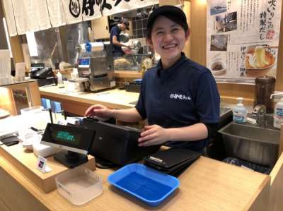 伊吹うどん　東京ミッドタウン六本木店のアルバイト写真