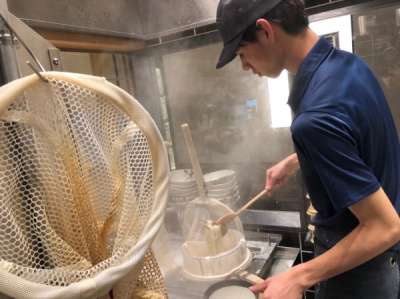 伊吹うどん　東京ミッドタウン六本木店のアルバイト写真