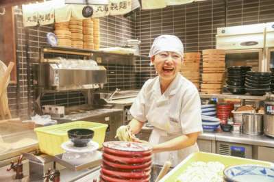 丸亀製麺　新潟小針店のアルバイト写真