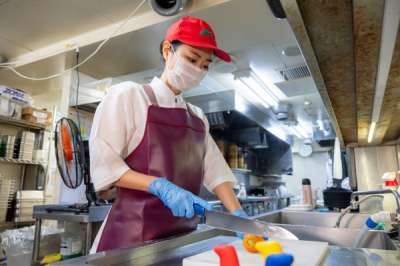 MKレストラン　井尻南店　【70012】のアルバイト写真