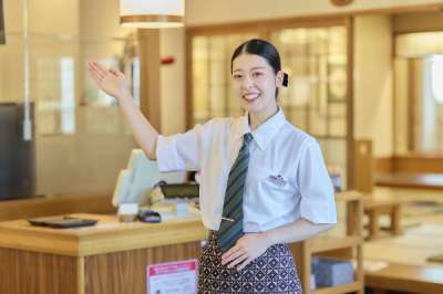 華屋与兵衛 松戸小金原店のアルバイト写真