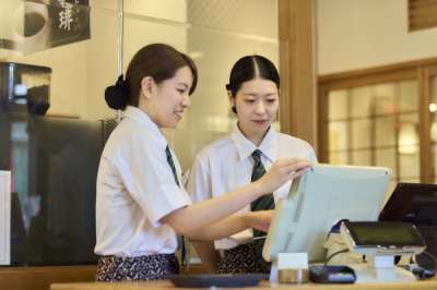 華屋与兵衛 取手寺田店のアルバイト写真