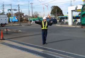 センコー㈱加須PDセンター　交通誘導警備の求人画像
