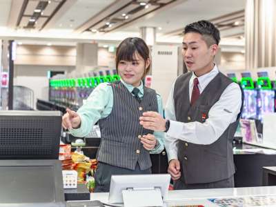 マルハン彦根店[2502]のアルバイト写真