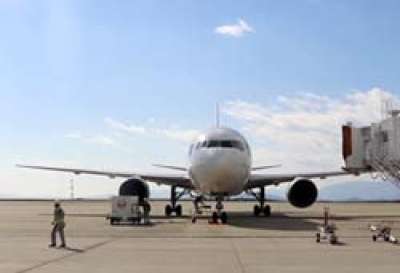 神戸空港・駐機場（スポット）にての求人画像