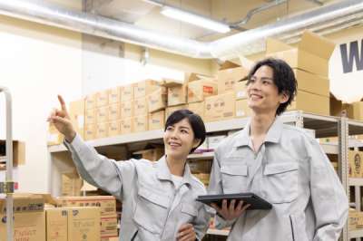 【月収26万円以上】自動車部品の出荷準備、在庫管理業務／未経験O...