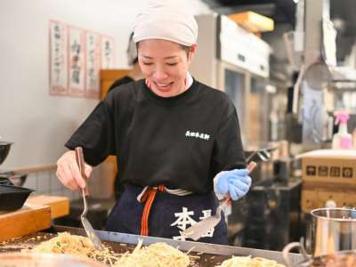 長田本庄軒　三宮センタープラザ店　のアルバイト写真