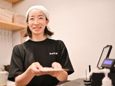 長田本庄軒　神戸ハーバーランドumie店のアルバイト写真