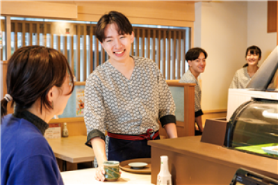 すしみさき 広尾店のアルバイト写真