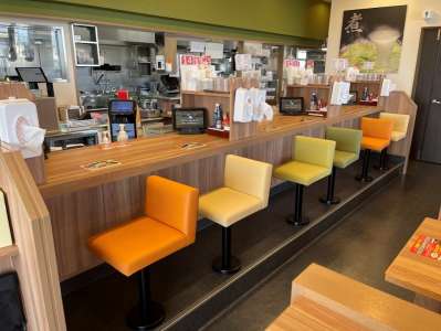 8番らーめん　呉羽本郷店のアルバイト写真