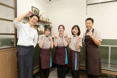 デニーズ半田店のアルバイト写真