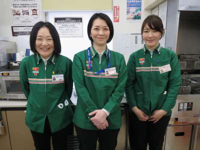セブンイレブン　大阪西大橋駅前店のアルバイト写真