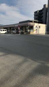 セブンイレブン　橿原神宮前駅東店のアルバイト写真