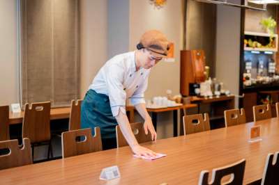 (株)センダン　プレミアホテル-CABIN-（キャビン）新宿 【AP220】のアルバイト写真