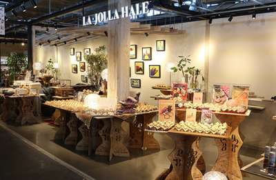 LA・JOLLA HALE高知店のアルバイト写真