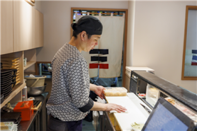 すしみさき 広尾店のアルバイト写真