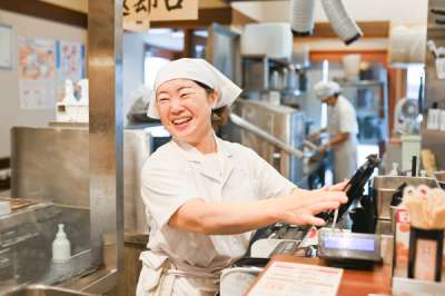 丸亀製麺　野洲店のアルバイト写真